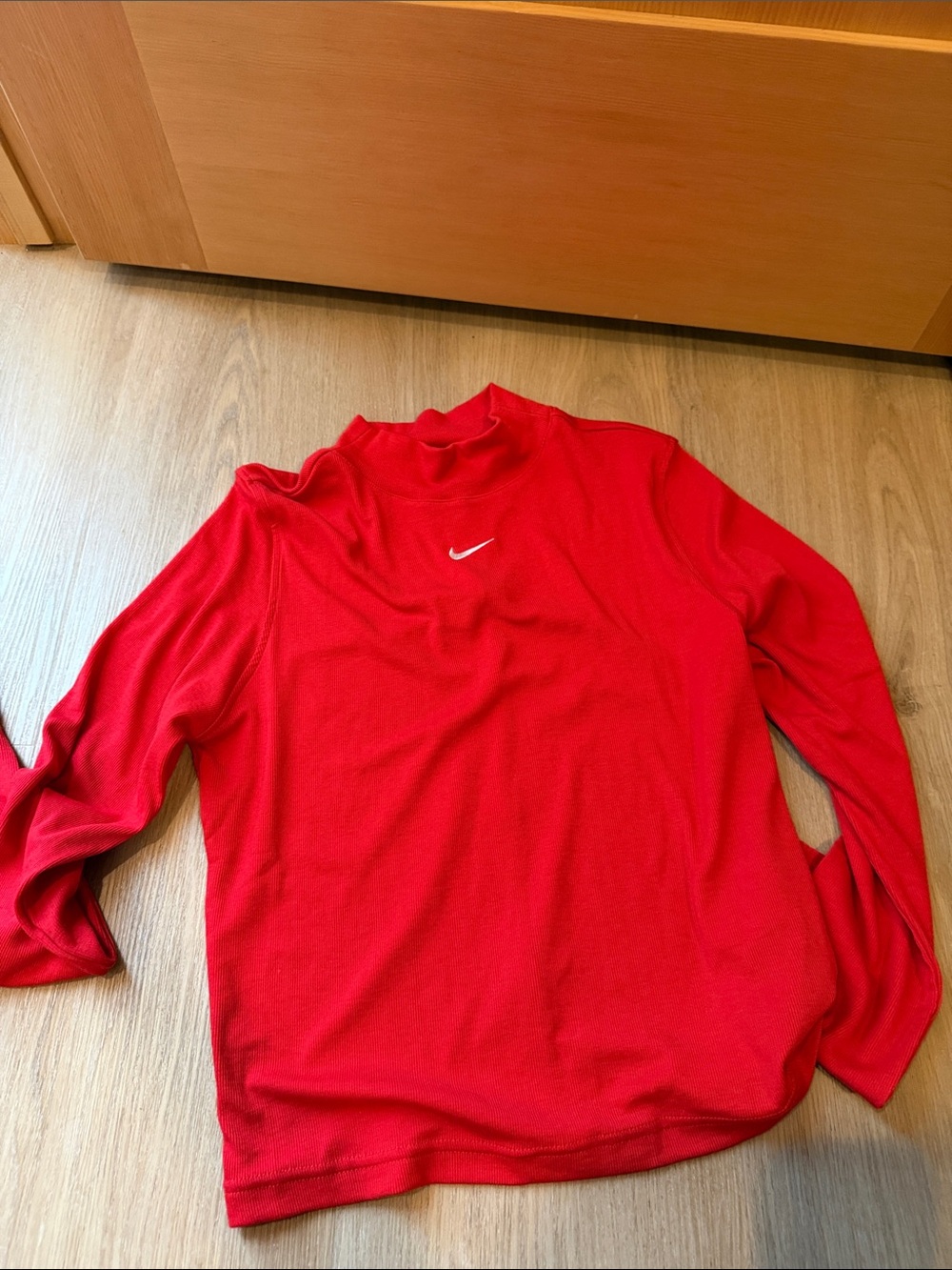 Nike Sportswear Essential